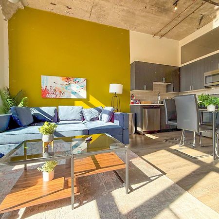 Mccormick Place 2Br Stylish Suite With Optional Parking And Gym For Up To 8 Guests Near Soldier Field And Grant Park Chicago Eksteriør billede