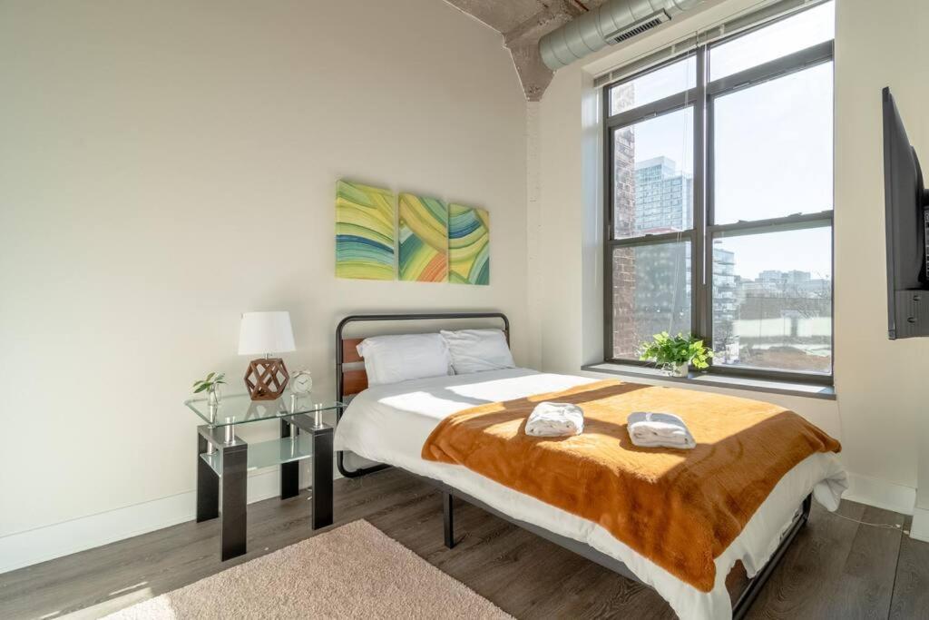 Mccormick Place 2Br Stylish Suite With Optional Parking And Gym For Up To 8 Guests Near Soldier Field And Grant Park Chicago Eksteriør billede