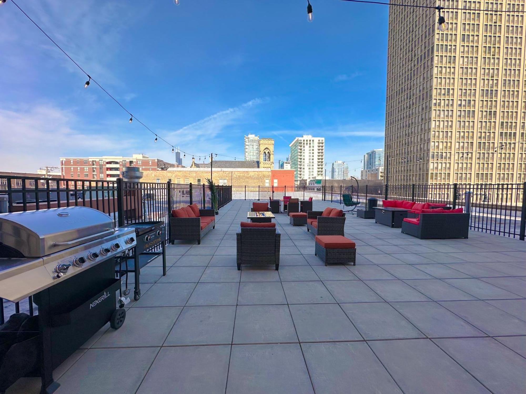 Mccormick Place 2Br Stylish Suite With Optional Parking And Gym For Up To 8 Guests Near Soldier Field And Grant Park Chicago Eksteriør billede