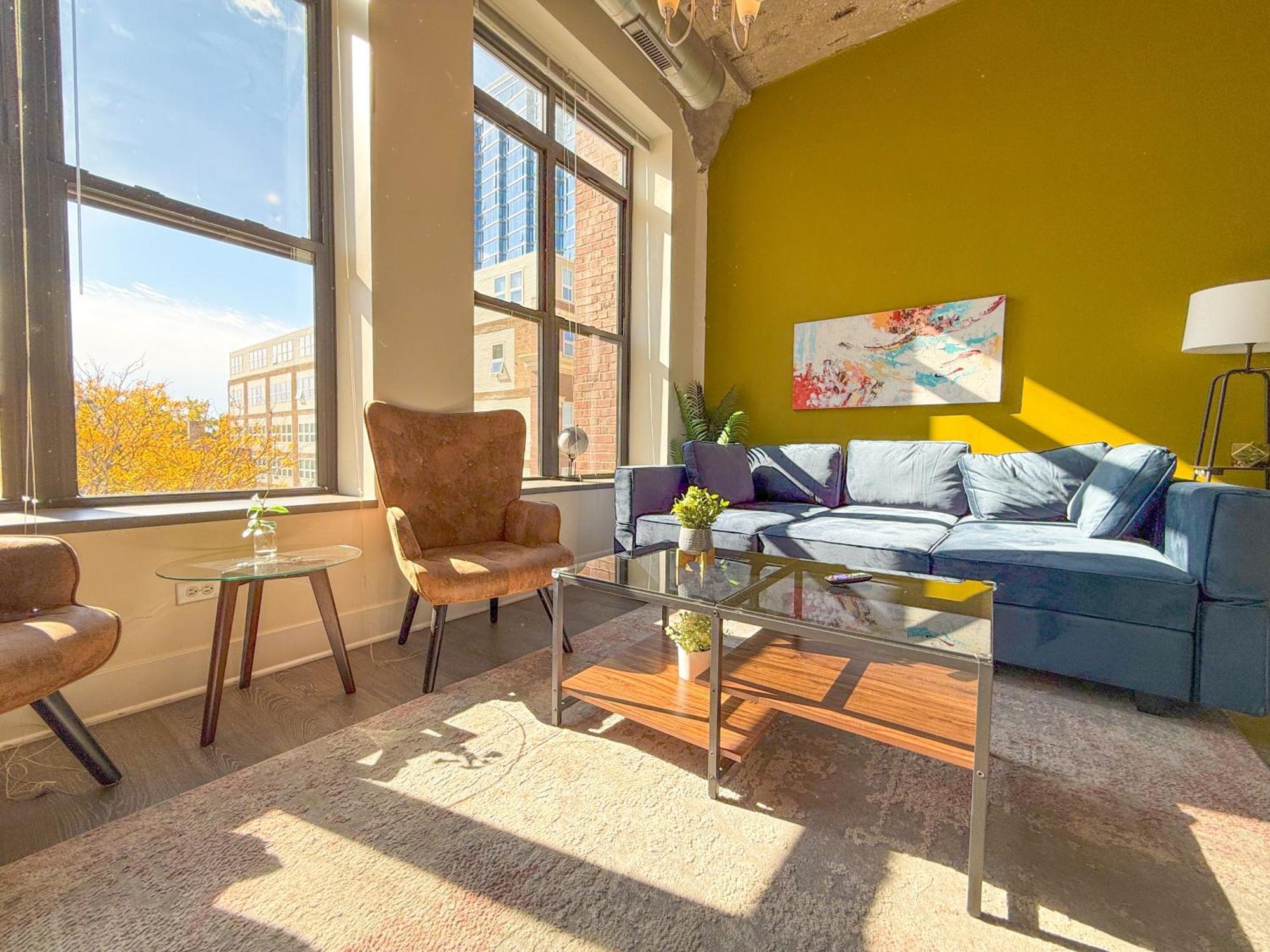 Mccormick Place 2Br Stylish Suite With Optional Parking And Gym For Up To 8 Guests Near Soldier Field And Grant Park Chicago Eksteriør billede
